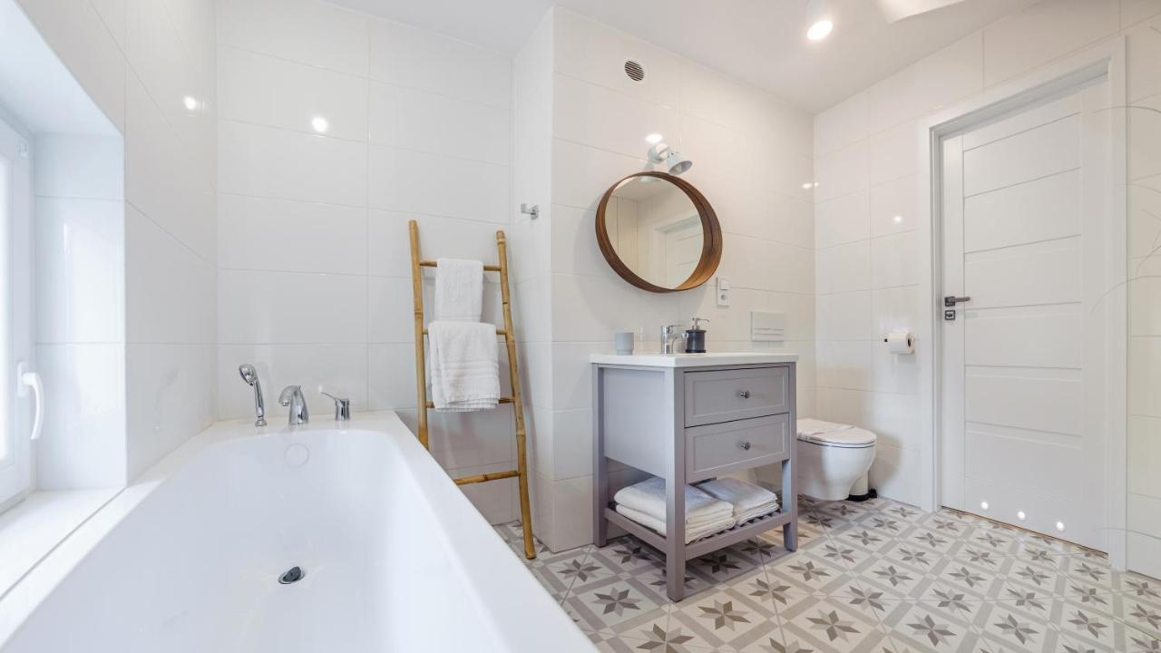 Apartamenty Sun & Snow Ustka Centrum - Centrum, Blisko Plazy Exteriér fotografie